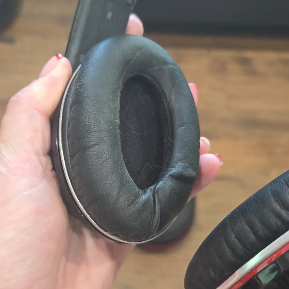 Beats by Dre wired headphones - Picture 2 of 11